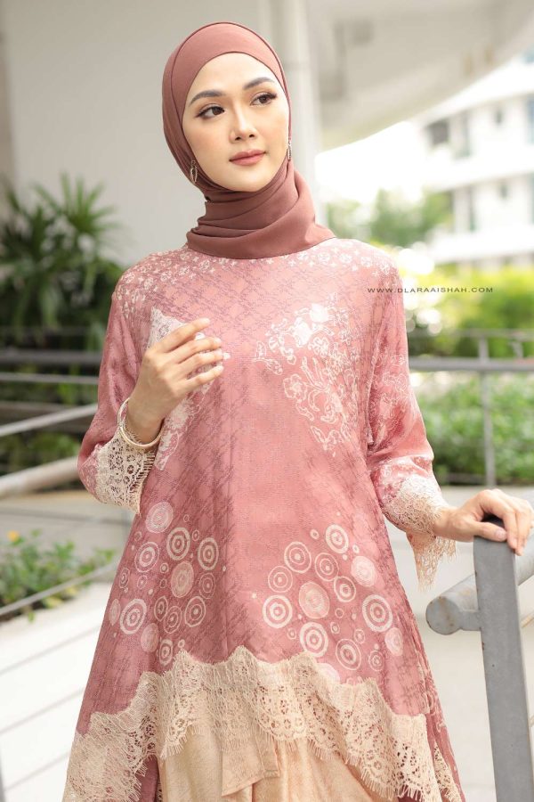 RATU-KAFTAN-SALMON.4 RATU-KAFTAN-SALMON.4