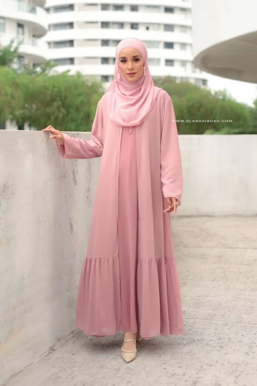 INAYA ABAYA  DUSTY PINK  DLARAAISHAH