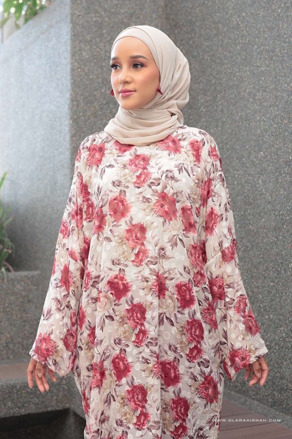 ANGGUN-MAROON.4 ANGGUN-MAROON.4