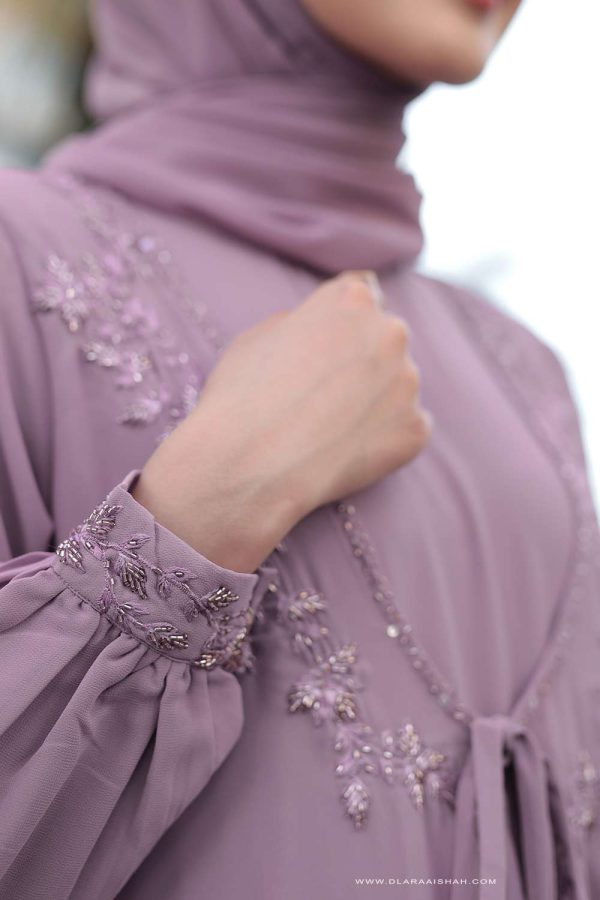 MEDEENA-ABAYA-MOMS-PURPLE.6 MEDEENA-ABAYA-MOMS-PURPLE.6