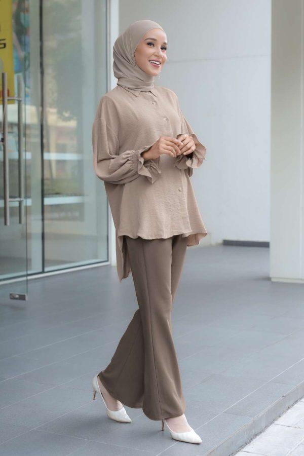 SARAH.NUDE.BLUSH.2 SARAH.NUDE.BLUSH.2