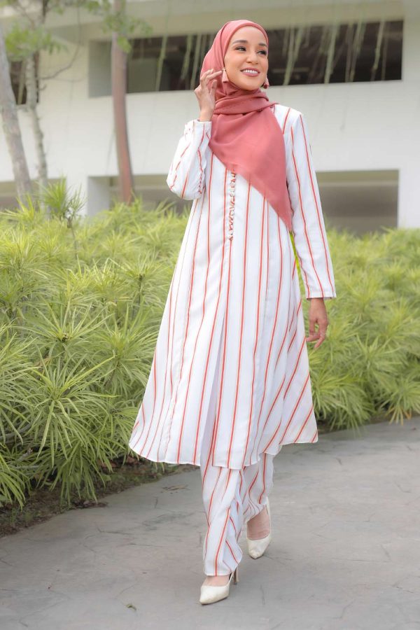 RAESHA.STRIPE.APRICOT.2,JPG RAESHA.STRIPE.APRICOT.2,JPG