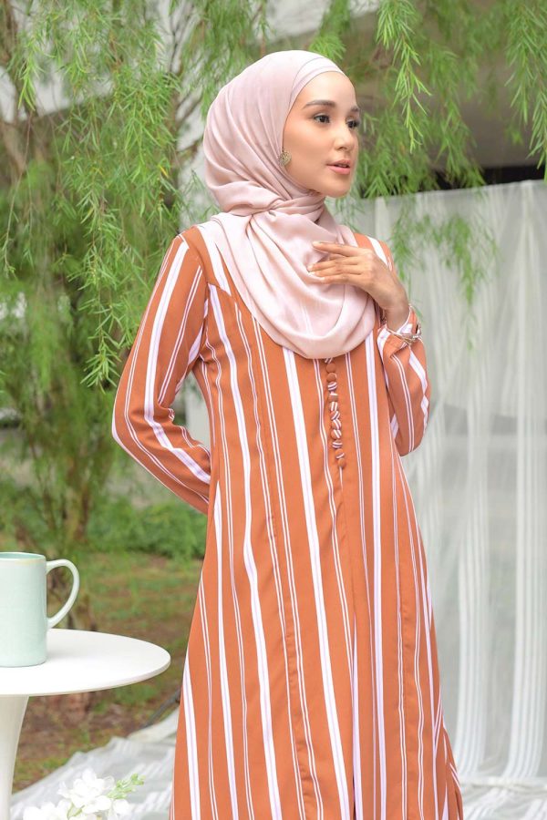 RAESHA.STRIPE.MARMALADE.2 RAESHA.STRIPE.MARMALADE.2