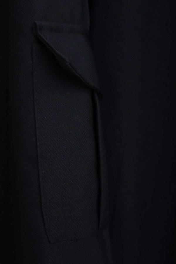 LAINA.BLACK.1 LAINA.BLACK.1