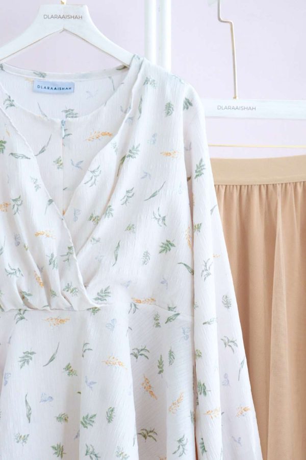 ESTELLA,WHITE.1 ESTELLA,WHITE.1