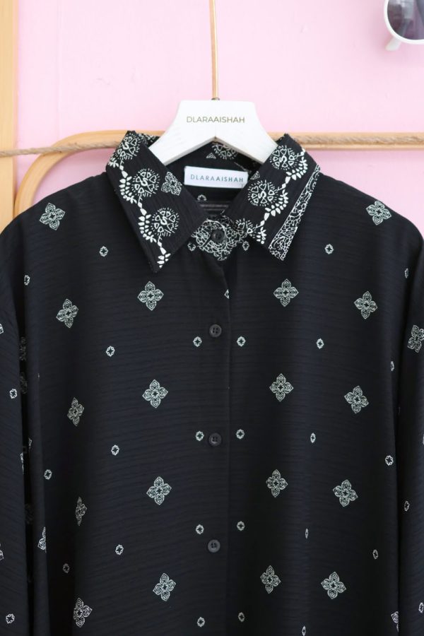 ANDREA.BLACK.2 ANDREA.BLACK.2