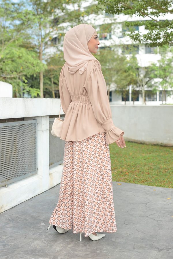 LANA.BLUSH.1 LANA.BLUSH.1