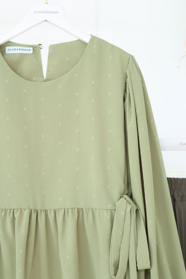 MARIE.APPLE.1