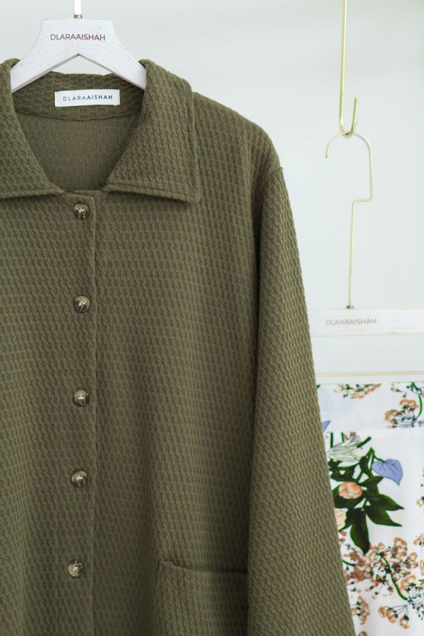 DERYN.OLIVE.1 DERYN.OLIVE.1