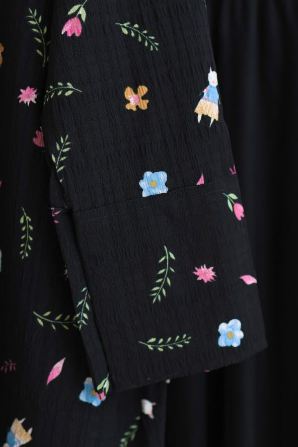 KAREENA.BLACK.4 KAREENA.BLACK.4