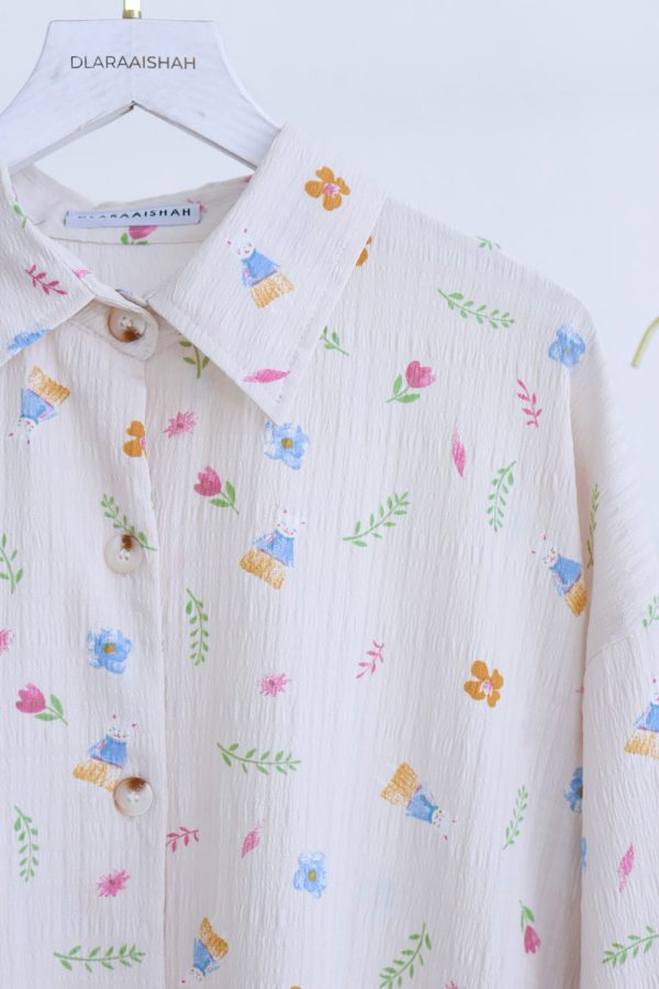 KAREENA.WHITE.1 KAREENA.WHITE.1