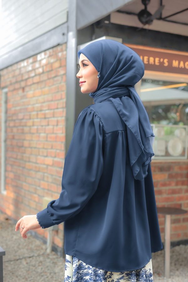 LEONA.MIDNIGHT.10 LEONA.MIDNIGHT.10