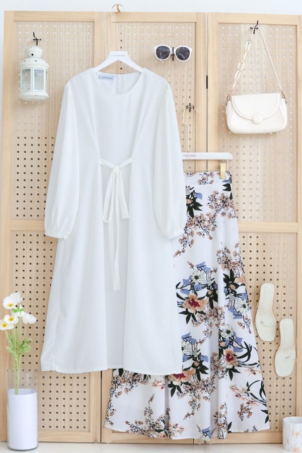 ZARYN.WHITE.4 ZARYN.WHITE.4