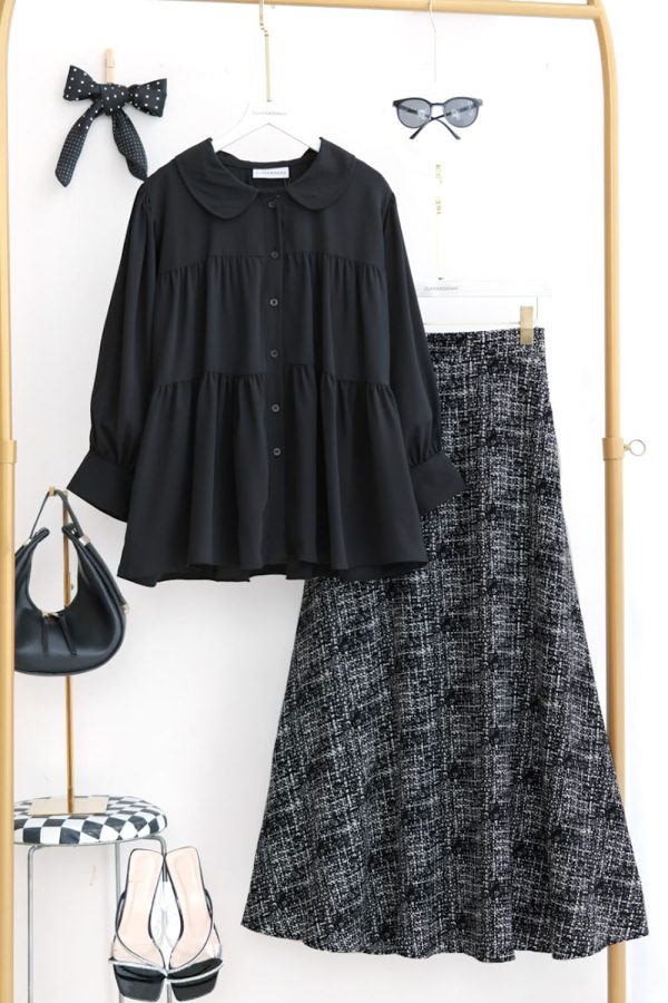 MONIKA.BLACK.4 MONIKA.BLACK.4