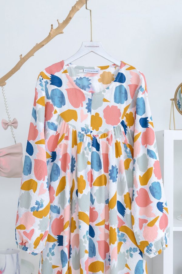 MELCIA.WHITE.2 MELCIA.WHITE.2