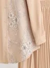 CLAUDIASET.CREAM.6
