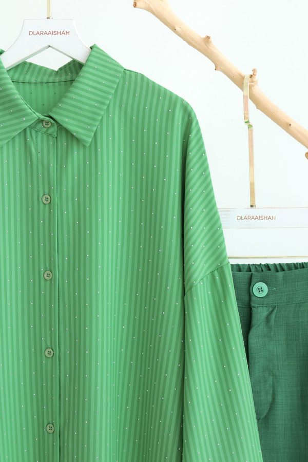 FLORENCE.PARAKEETGREEN.1 FLORENCE.PARAKEETGREEN.1