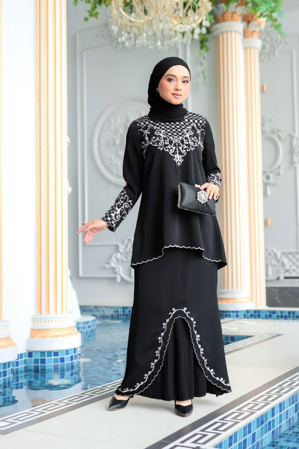 MALIQA.BLACK.2 MALIQA.BLACK.2