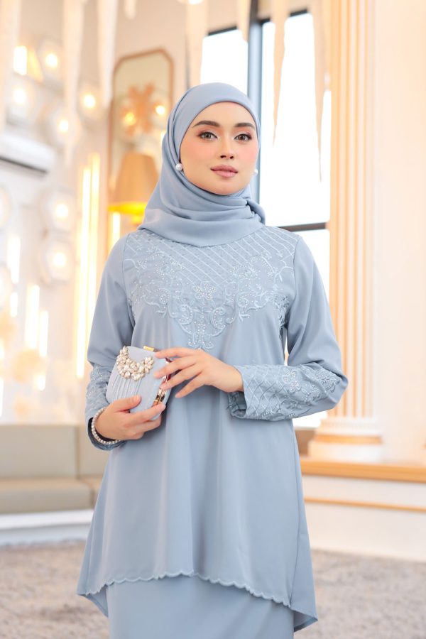 MALIQA.BLUE.5 MALIQA.BLUE.5