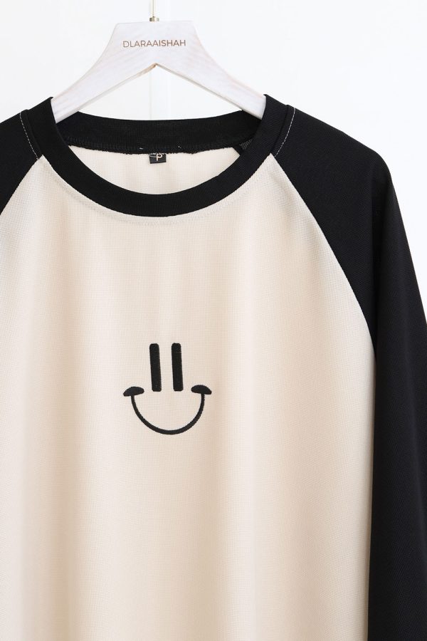 SMILEY.BLACK.1