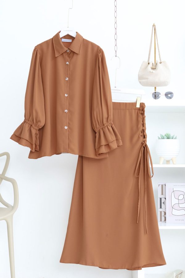 GENEVIE.KHAKIS.D