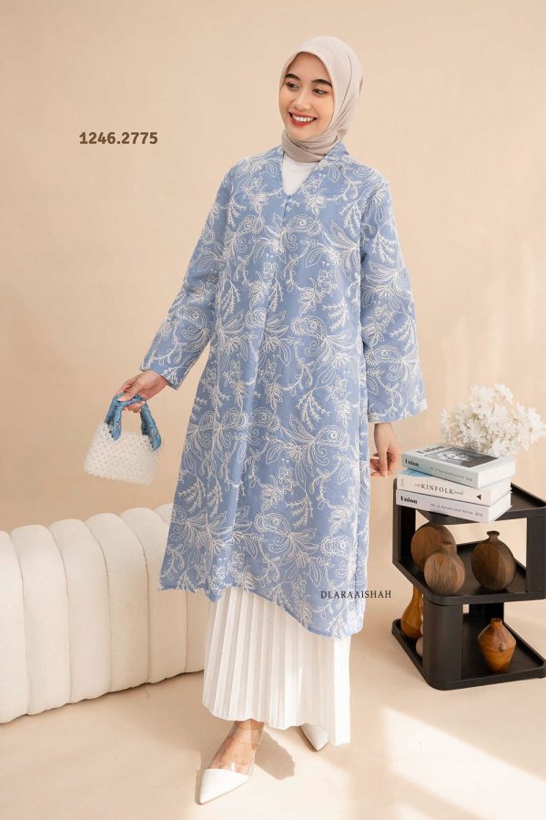 LIORA.BLUE.1