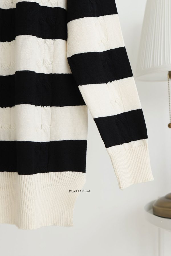 DARIA.BLACK.2 DARIA.BLACK.2