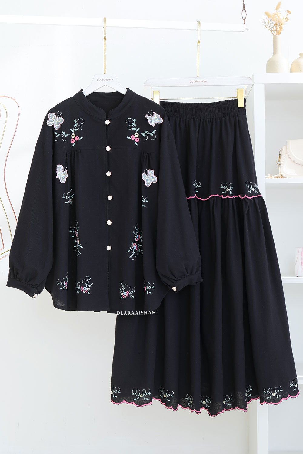 EMIKOSET.BLACK.D EMIKOSET.BLACK.D