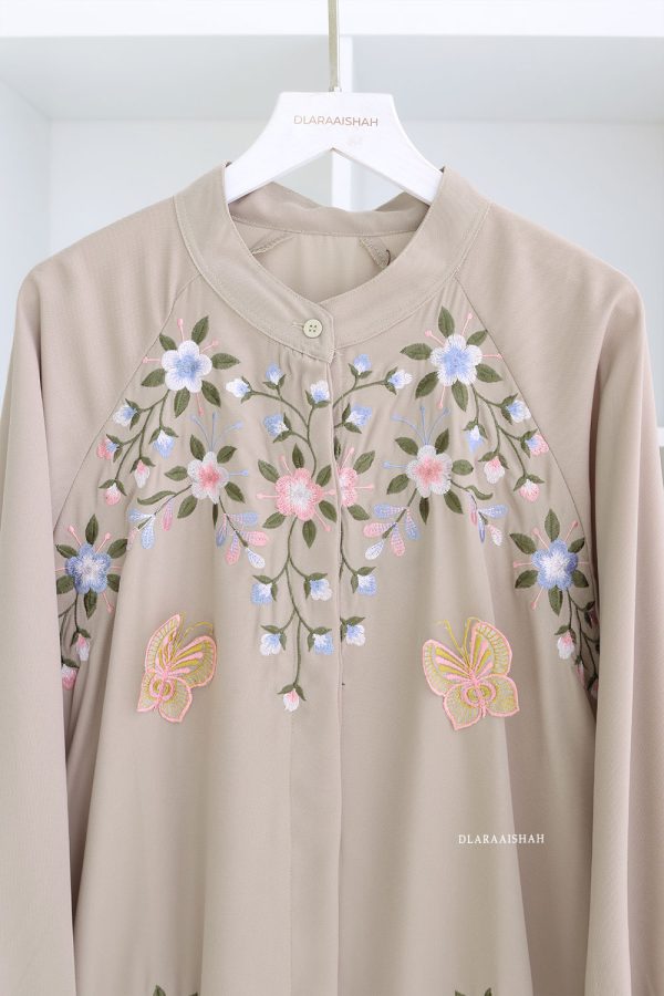 RIEKA.SANDBEIGE.1 RIEKA.SANDBEIGE.1