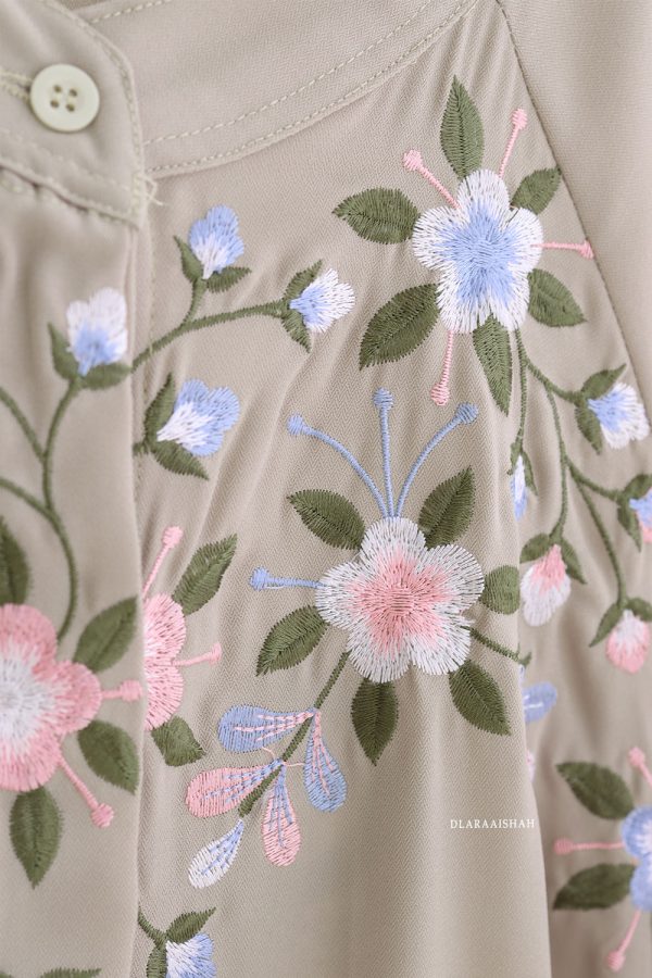 RIEKA.SANDBEIGE.2 RIEKA.SANDBEIGE.2