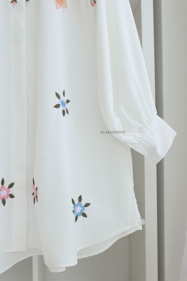 RIEKA.WHITE.3 RIEKA.WHITE.3