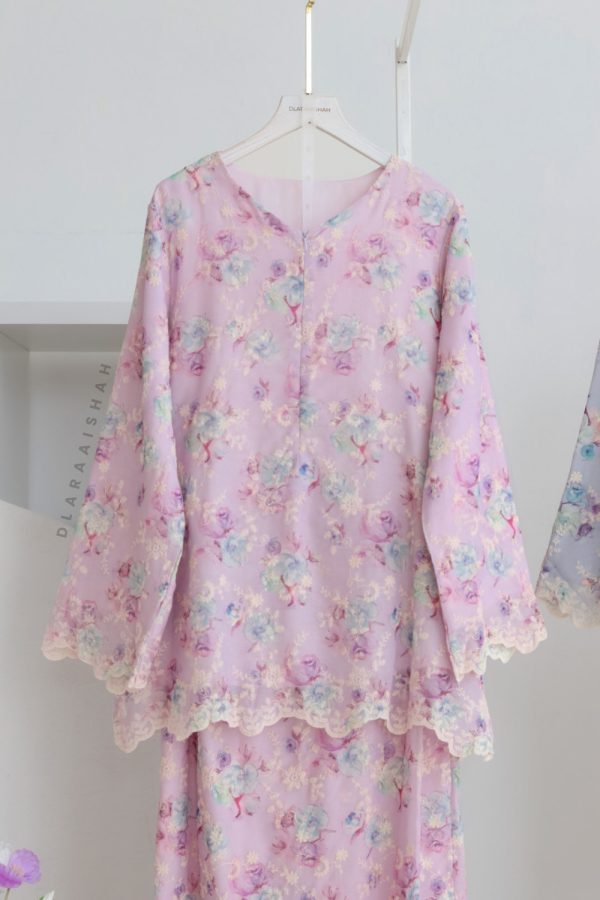 suri-lilac-5 suri-lilac-5