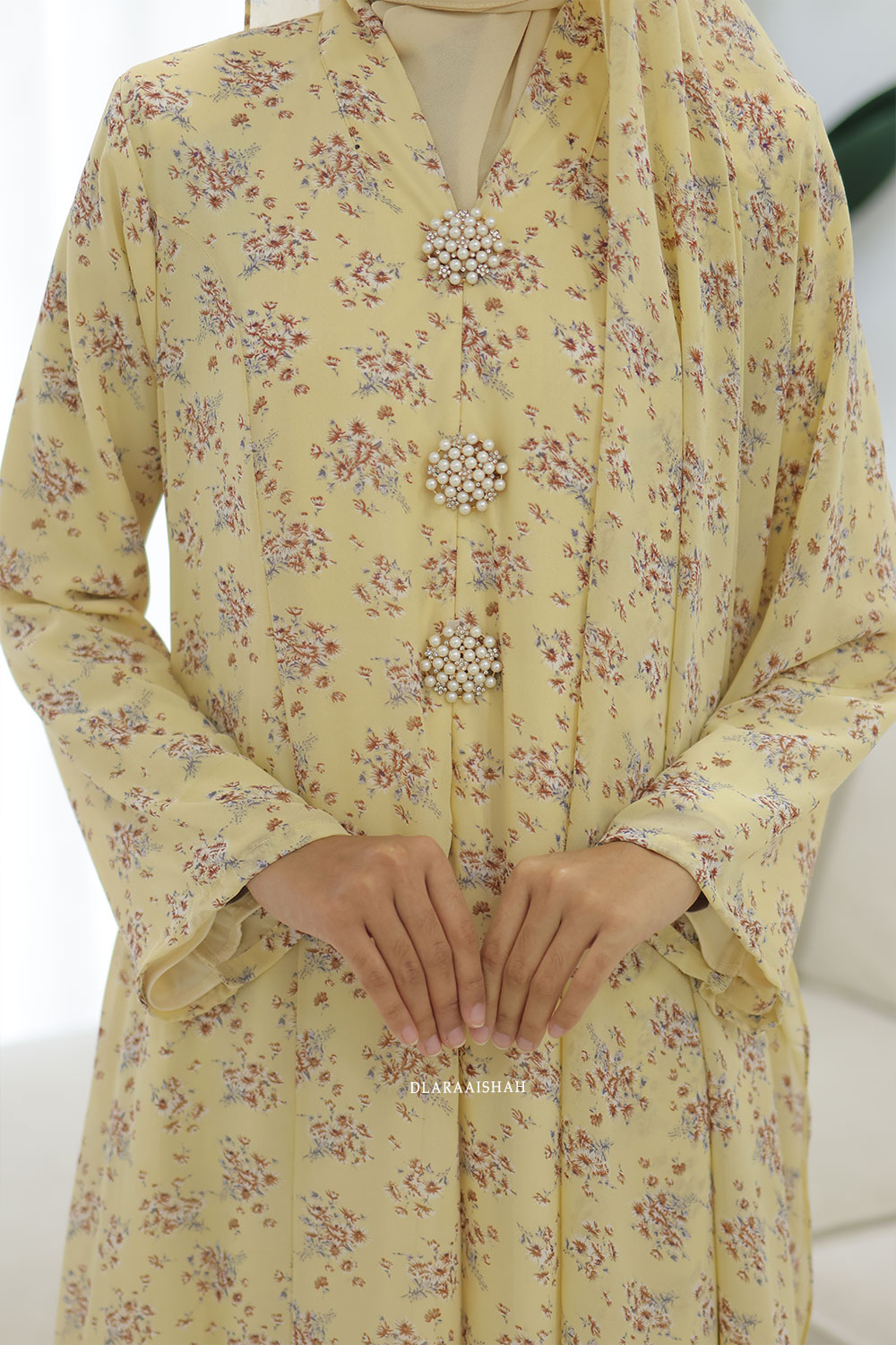 MAHSURI.PASTELYELLOW.3 MAHSURI.PASTELYELLOW.3