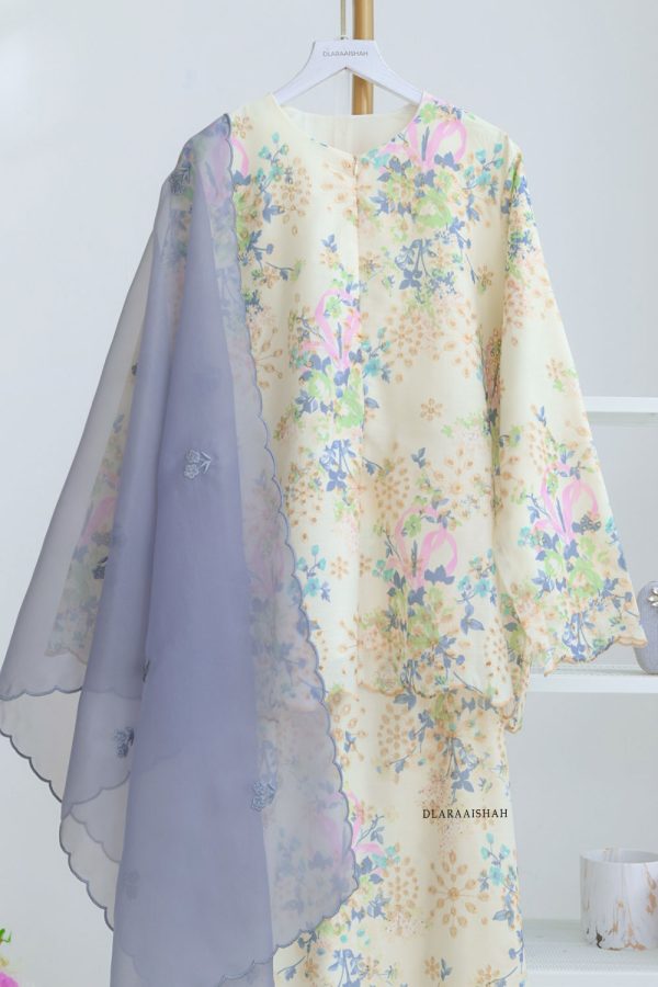 IRISKURUNG.YELLOWBLUE.1