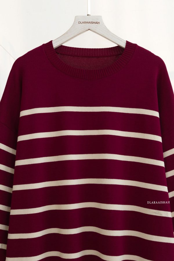 LUCKY.MAROON.1