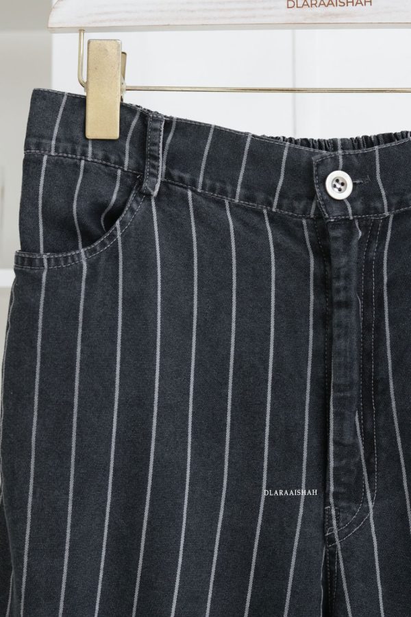 VIVIANJEANS.BLACK.2