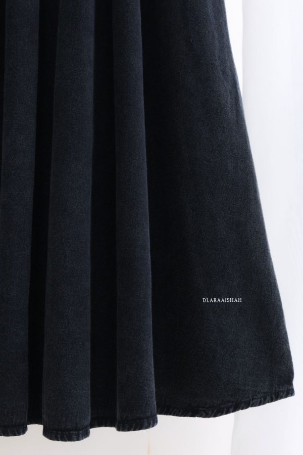 CERYNSK.BLACK.2