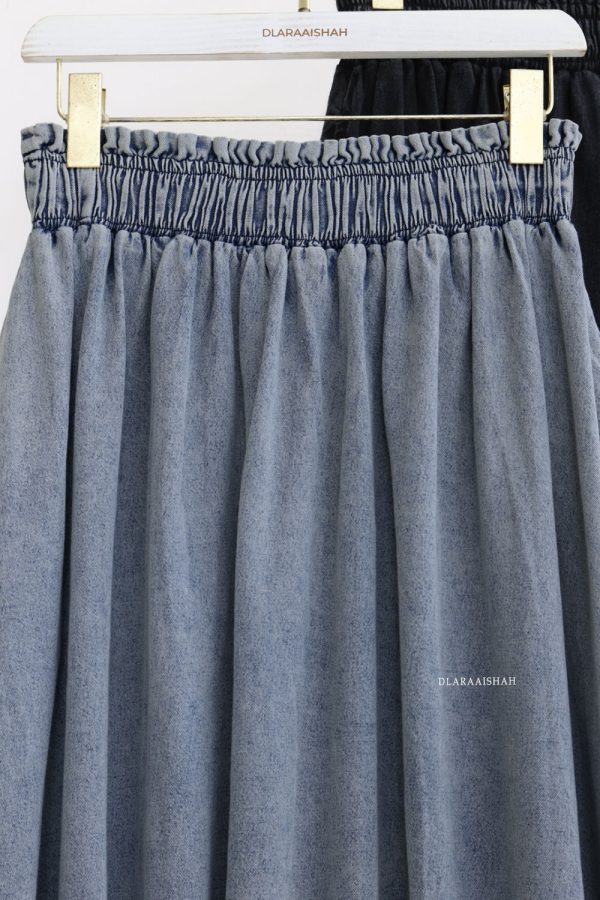 CERYNSK.LIGHTBLUE.1