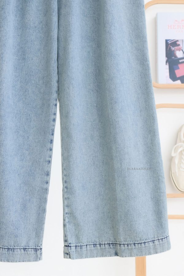 VERA.LIGHTBLUE.3