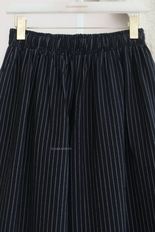 MAVELLA.BLACK.1