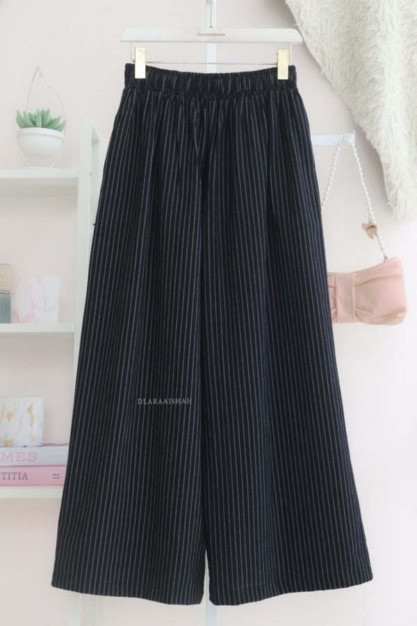 MAVELLA.BLACK.D