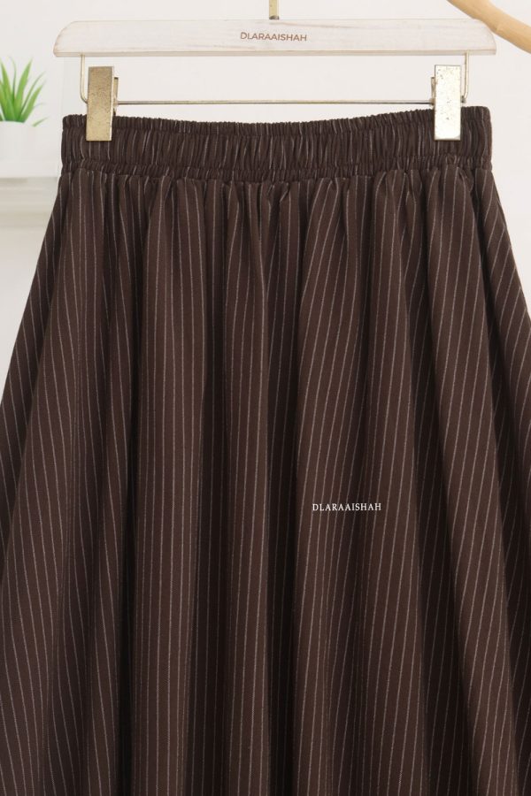 LIORASKIRT.DARKBROWN.1