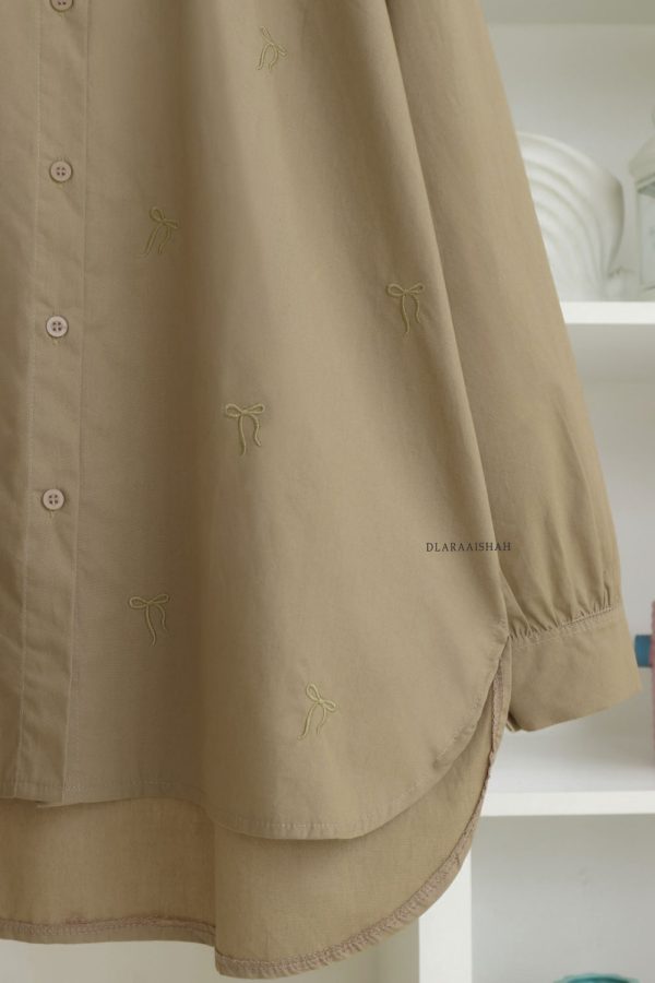 DOLLY.KHAKIS.2