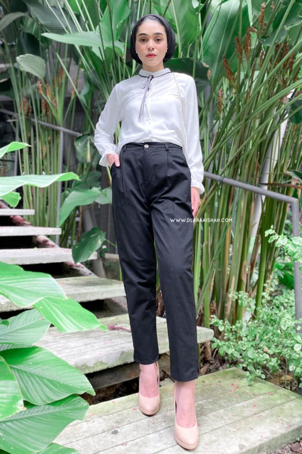 HARPER CARROT PANTS – BLACK HARPER CARROT PANTS - BLACK