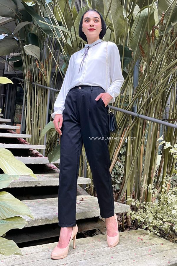 HARPER CARROT PANTS – BLACK HARPER CARROT PANTS - BLACK