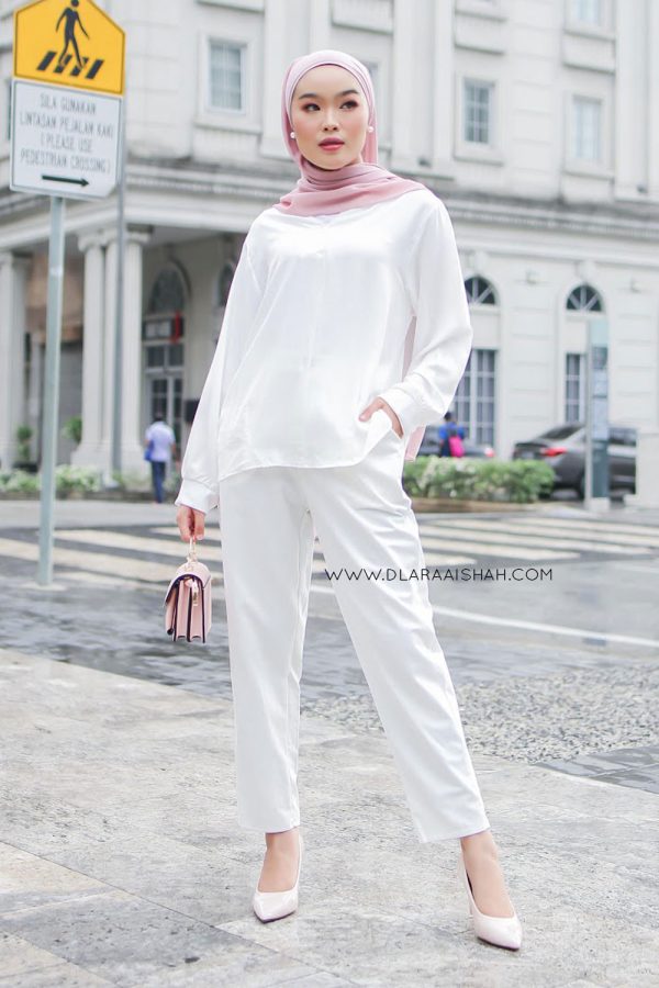 HARPER CARROT PANTS - WHITE HARPER CARROT PANTS - WHITE