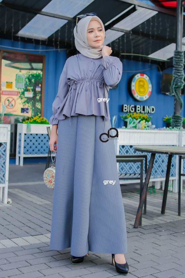 LAMIA BLOUSE WITH CHLEO SKIRT LAMIA BLOUSE WITH CHLEO SKIRT