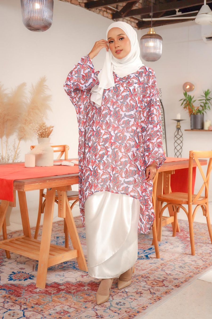 ANGGUN KAFTAN KURONG - PARSLEY WHITE