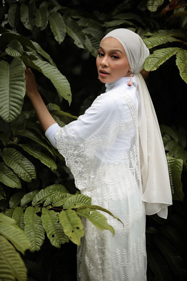 ANDORA LACEY CARDIGAN