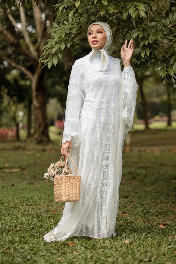FIORA LACEY KAFTAN